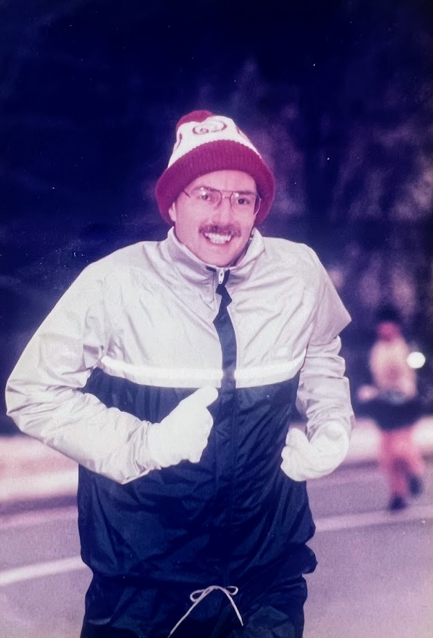 Bob Dolan running a race